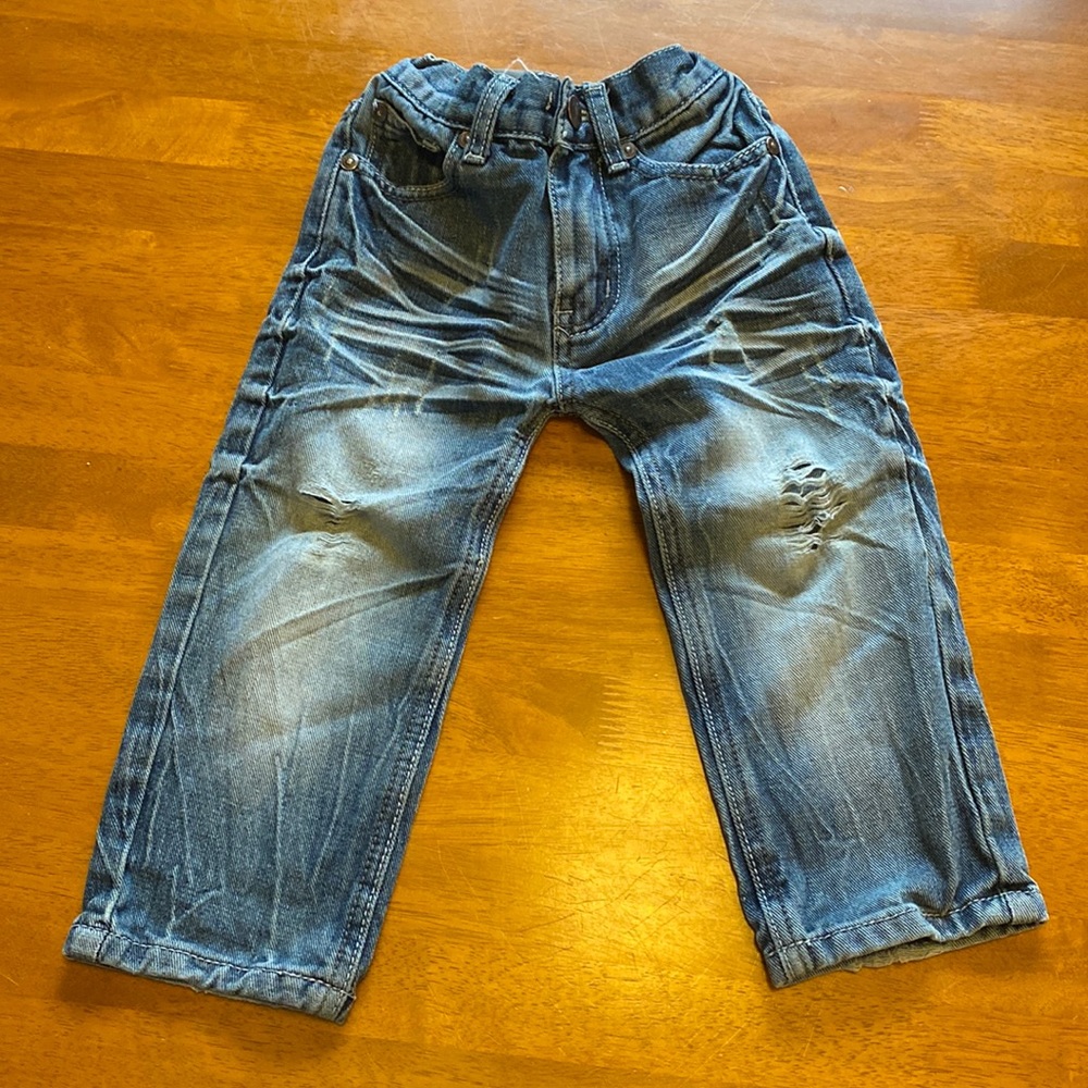 GS115 Brandon Toddler 2T Jeans Distressed GUC
